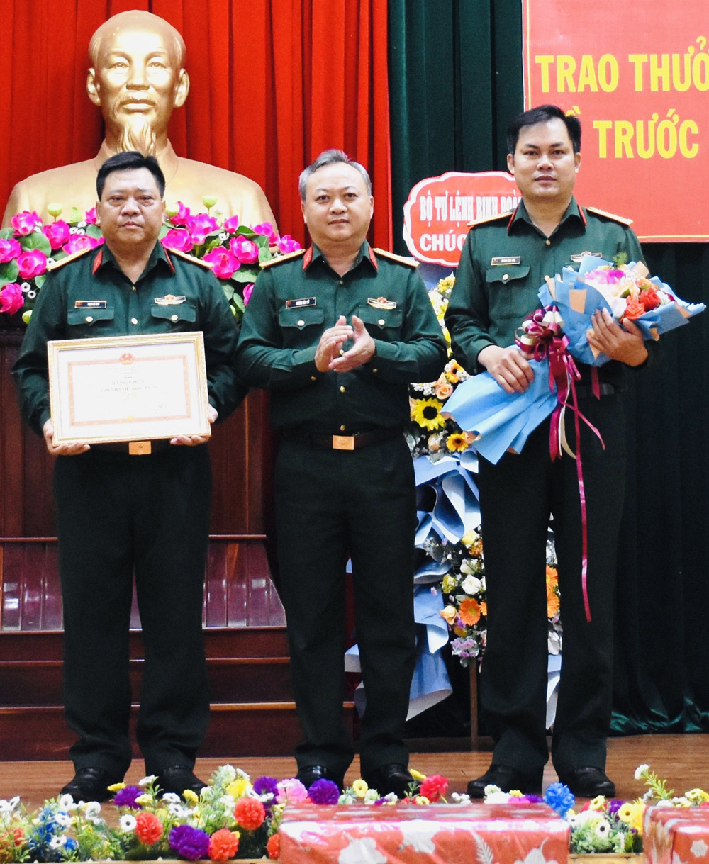 Binh đoàn 15 khen thưởng Công ty 75 về đích sớm kế hoạch sản xuất